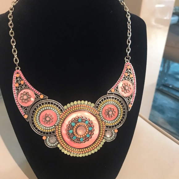 Fashion jewelry Necklace, Beautiful colors - Picture 4 of 5